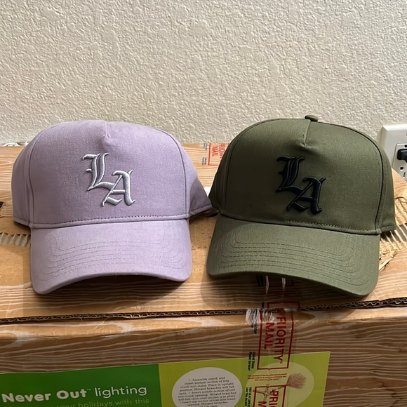 LA Hats - Picture 1 of 2